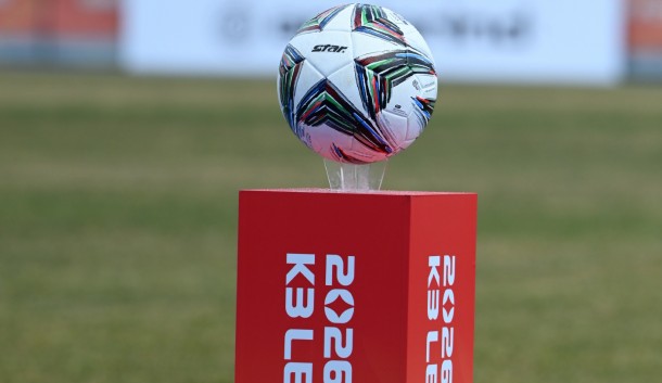 26.03.13.(금) 14시<br />
FC강릉 VS 포천시민축구단<br />
강릉좋합운동장