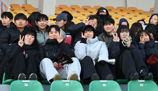 26.03.07.(토) 14시<br />
FC강릉 VS 울산시민축구단<br />
강릉좋합운동장