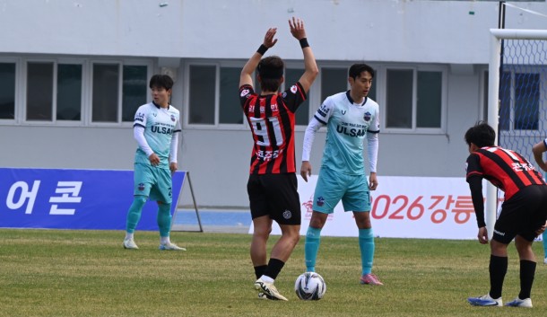 26.03.07.(토) 14시<br />
FC강릉 VS 울산시민축구단<br />
강릉좋합운동장